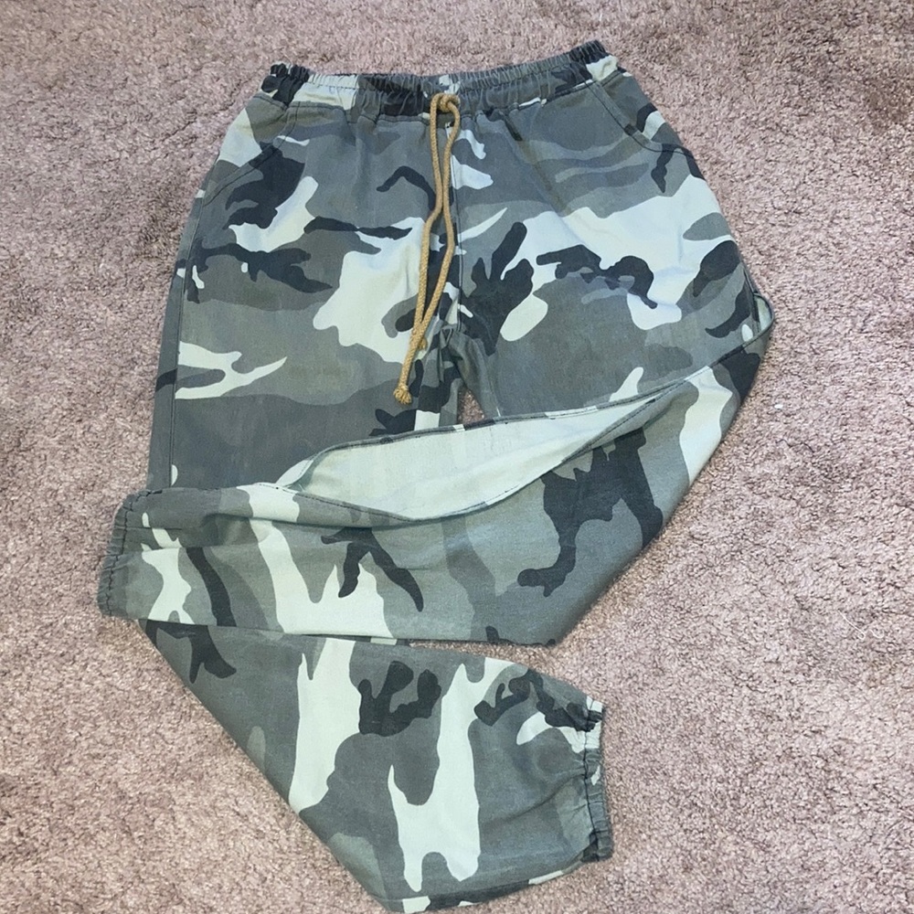 Camo Jogger pants